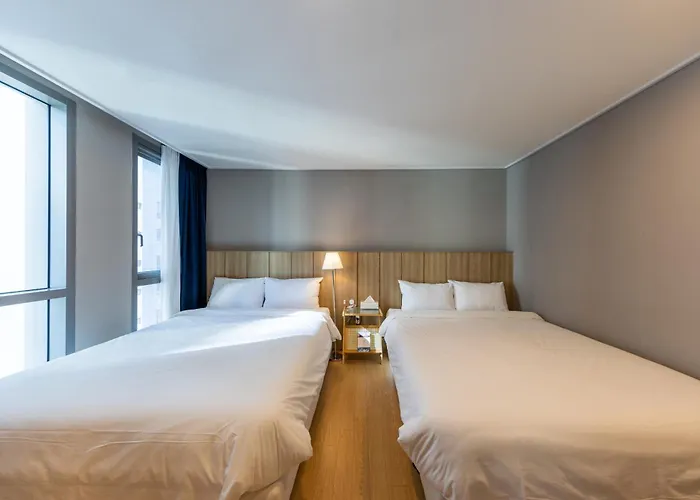 Hera Haeundae Family-up To 5 Guests Busan