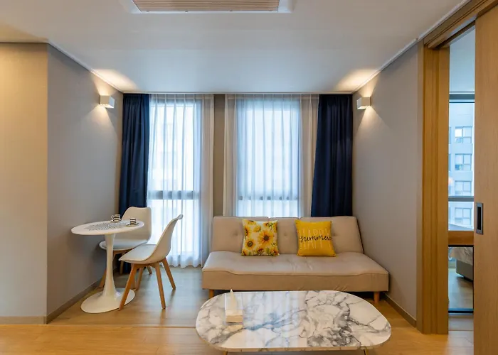Hera Haeundae Family-up To 5 Guests Busan