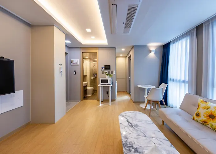 Hera Haeundae Family-up To 5 Guests *